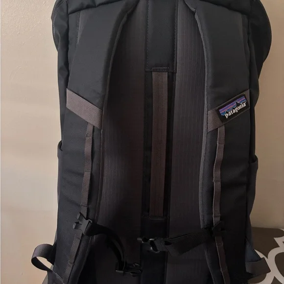 Patagonia Black Hole Backpack 25L Smolder Blue - Picture 2 of 3